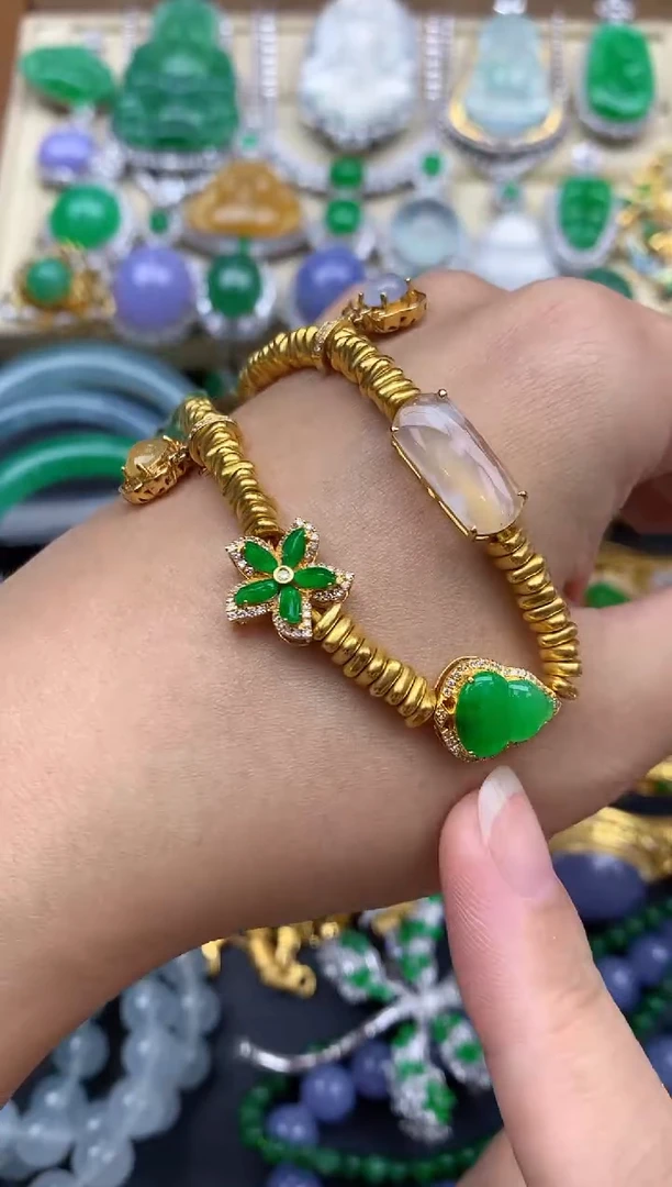 18K金镶嵌手链翡翠530-春日珠宝