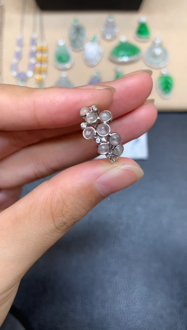 18K金镶嵌戒指翡翠蛋面【无服务费