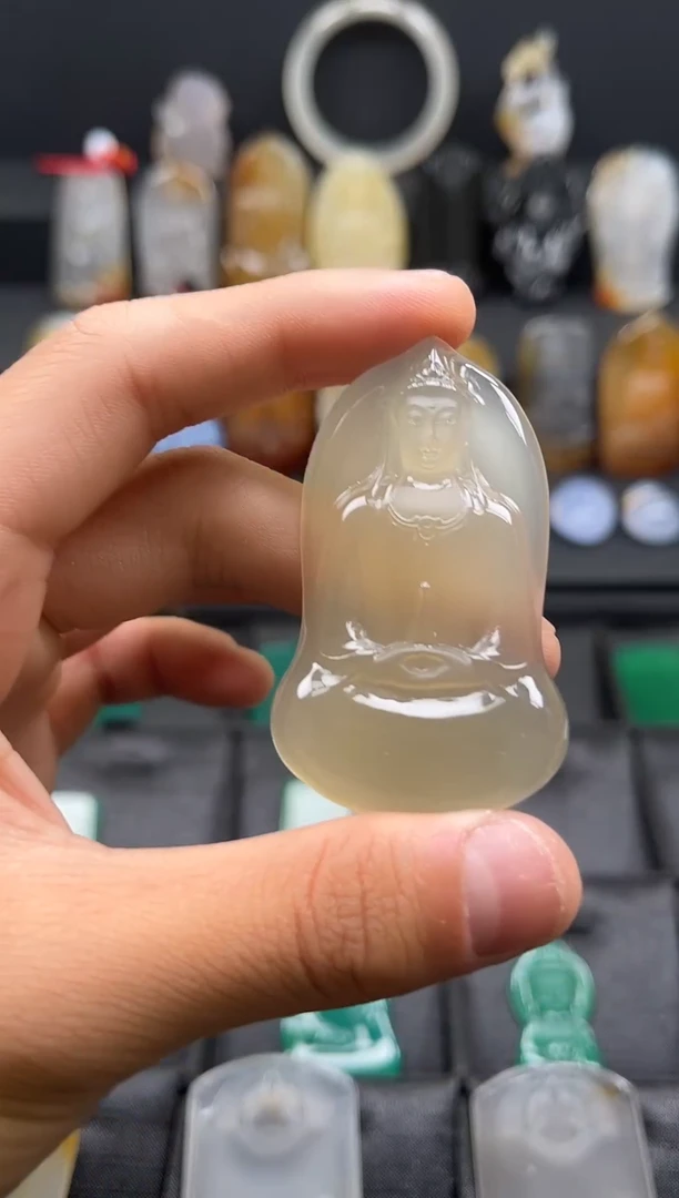 未镶嵌颈饰玛瑙/玉髓天然珠宝 一物一证