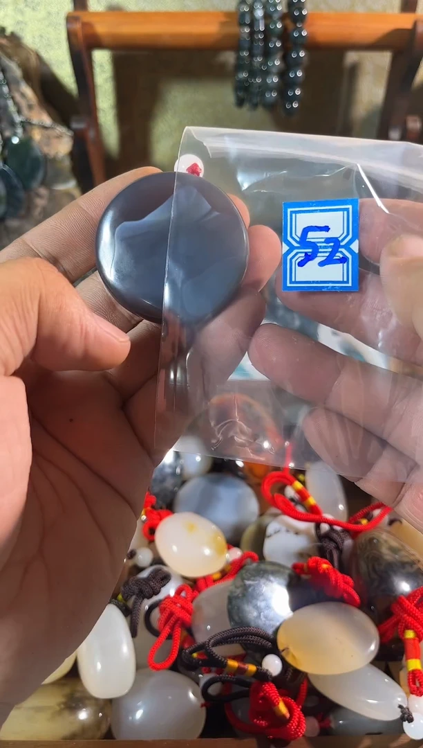 玛瑙/玉髓颈饰未镶嵌大*名大甄选哈哈哈哈