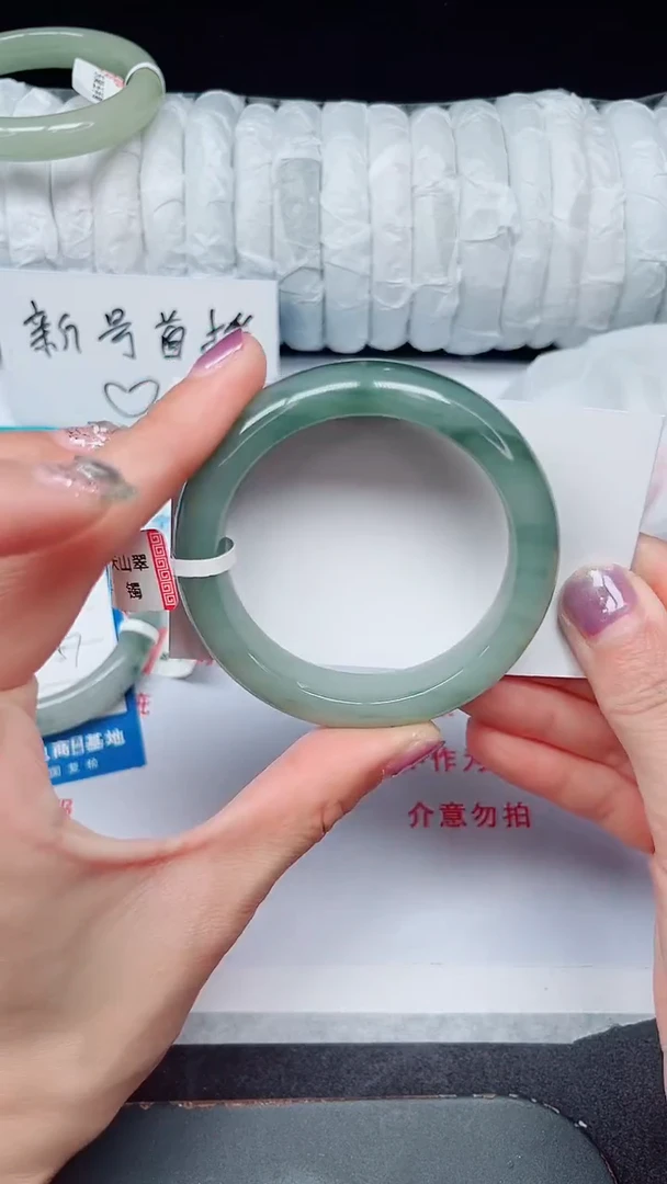 未镶嵌手镯石英质玉318-51/52