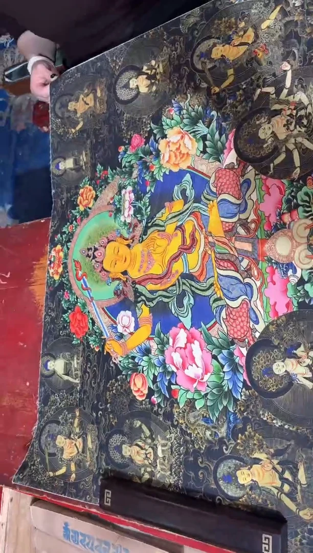 卷轴画龙妹的唐卡tk16