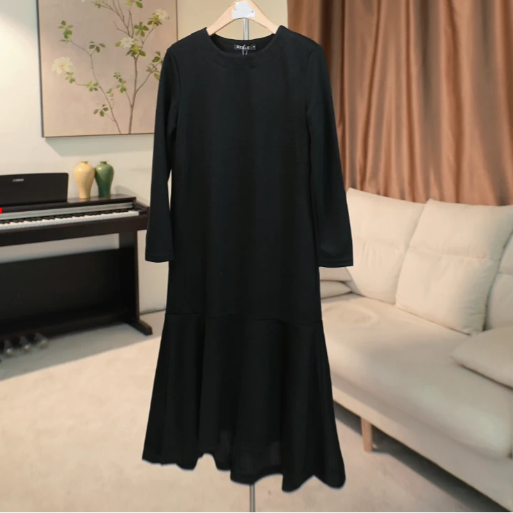 Y059 时尚休闲纯色简约宽松针织连衣裙 EW21Q2614D