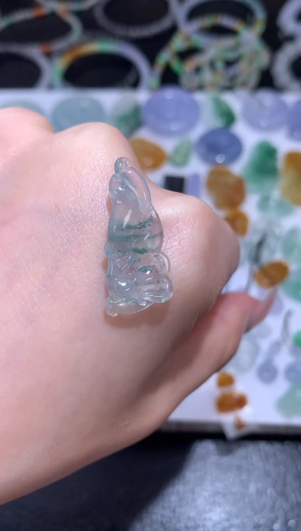 未镶嵌定制翡翠毛货