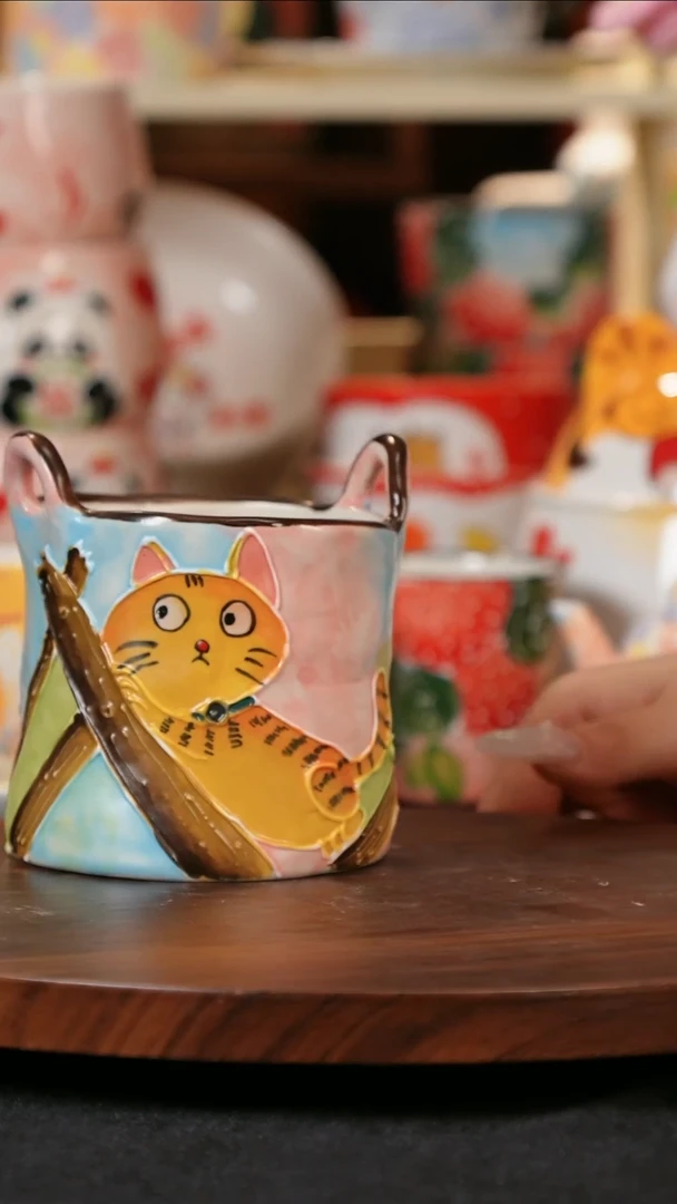 【闪购商品】景德镇手工手绘高温釉下彩陶瓷杯