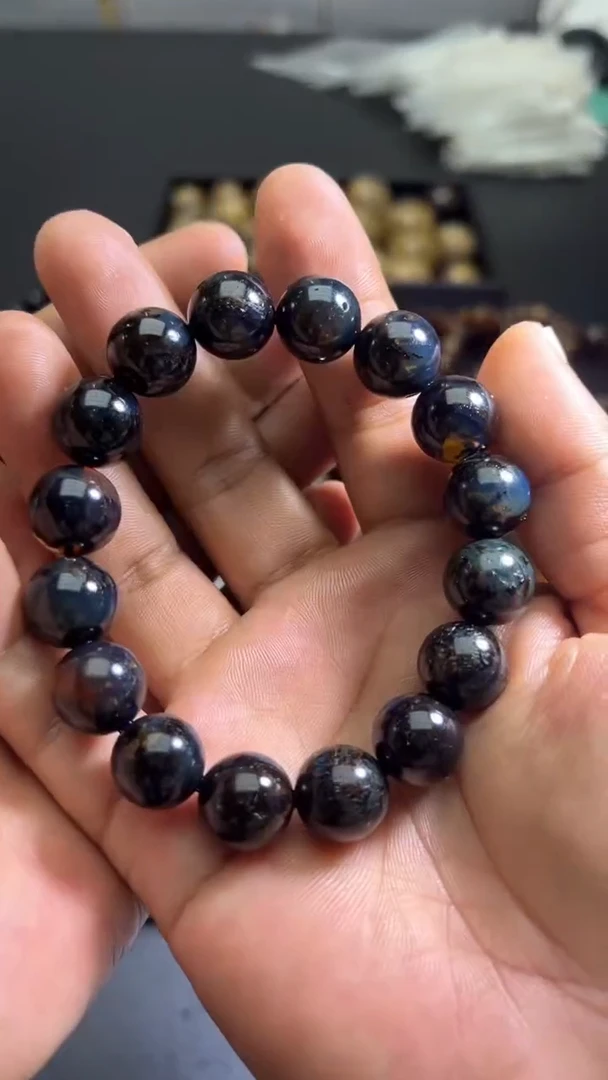 裸石琥珀未镶嵌31