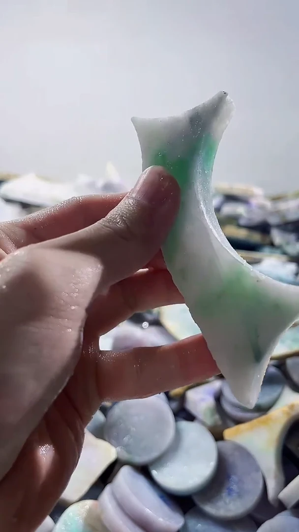 【闪购商品】翡翠裸石缅甸翡翠A货文593