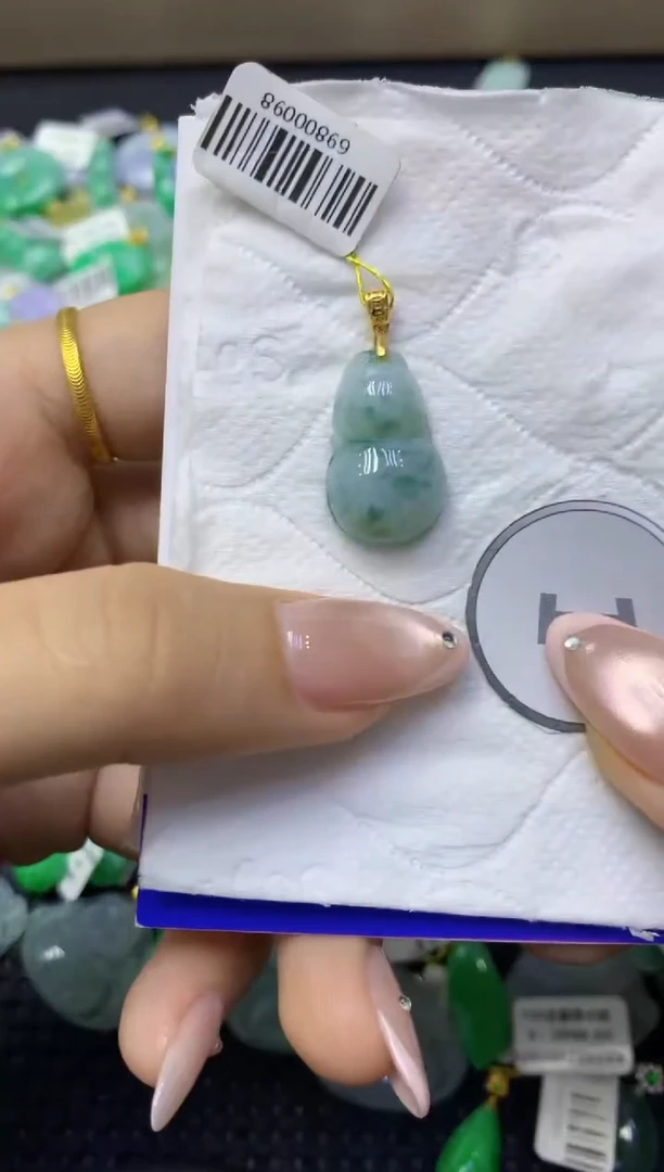 颈饰未镶嵌翡翠天然缅甸翡翠A货