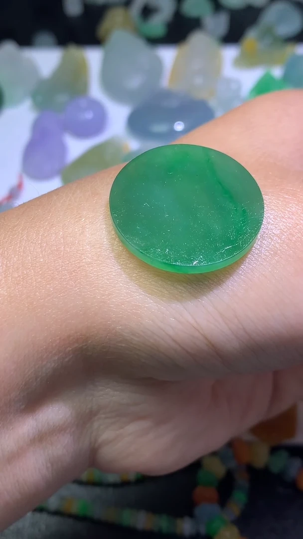 未镶嵌定制翡翠珊*毛货