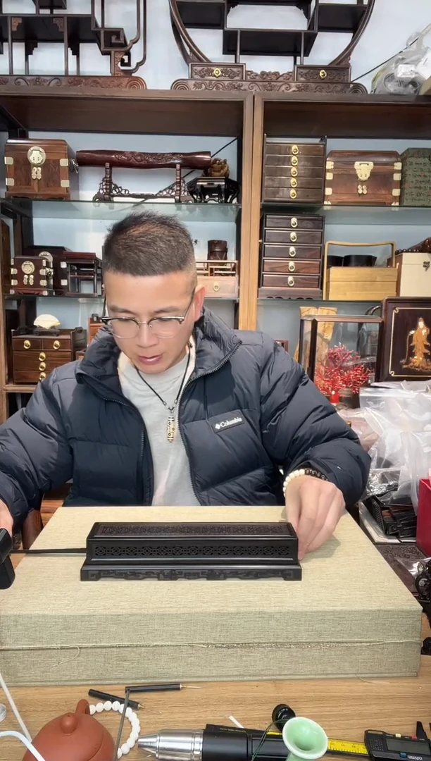 乌木类书架961紫光檀掐丝镂空线香盒