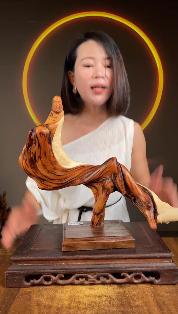柏木（崖柏）手工摆件,先抢先得! 编号:109
