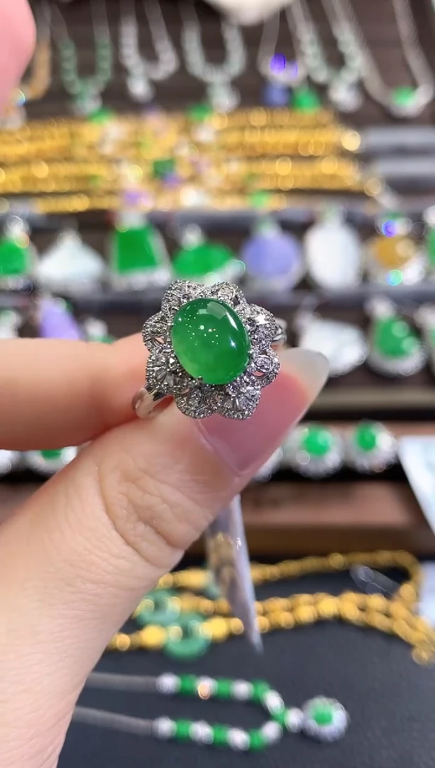 18K金镶嵌戒指翡翠b92 多样性一件发货