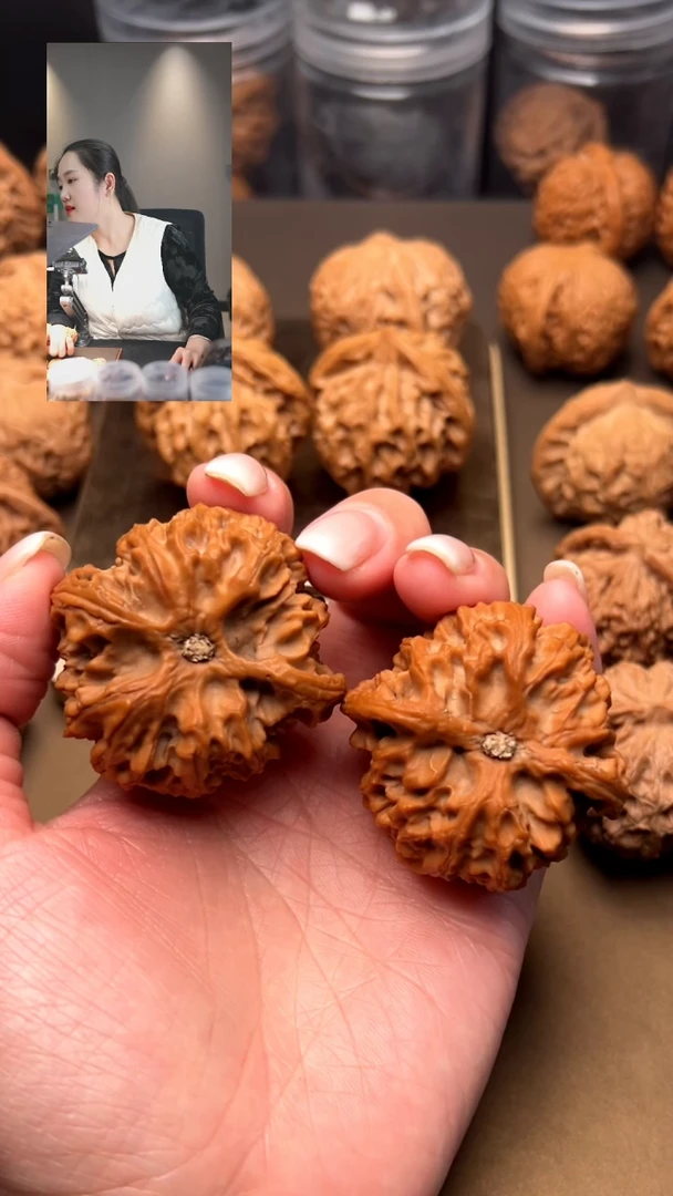 【闪购商品】桃核吊坠苹果园麻核桃全品