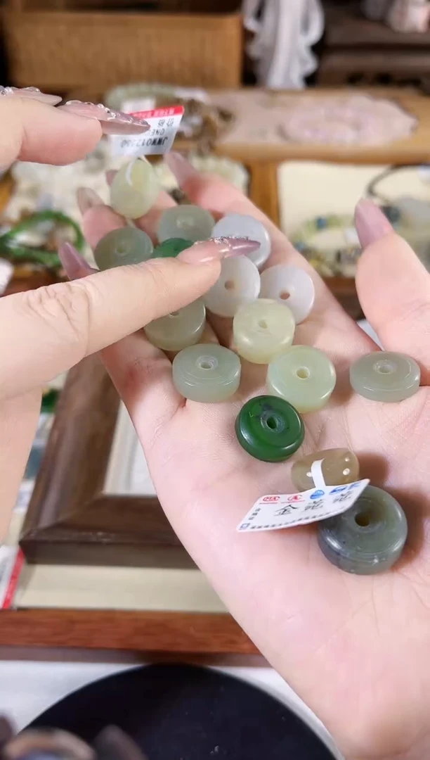 吊坠(不含链)未镶嵌和田玉多样性发货其一孤品默认微瑕