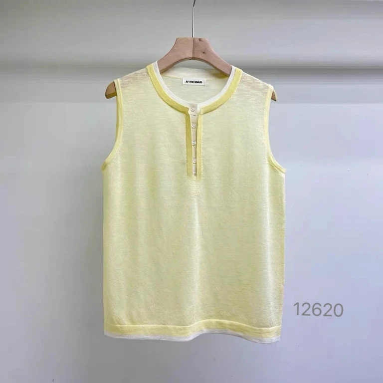 12620（部分无水洗唛，介意慎拍）WANGDAN新款撞色假两件针织背心