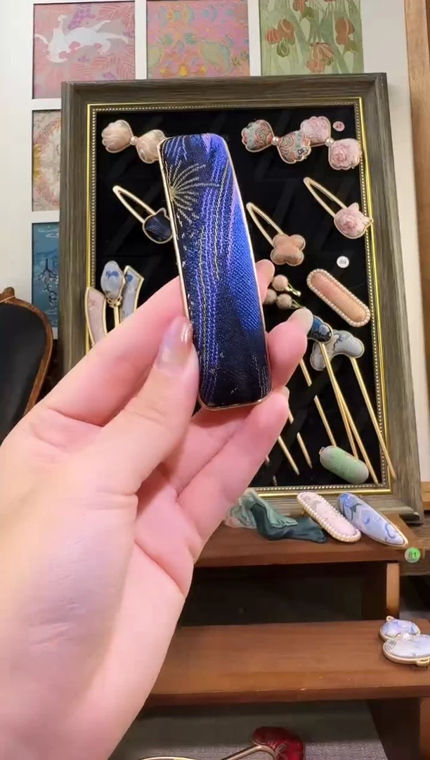 布艺锌合金弹簧夹