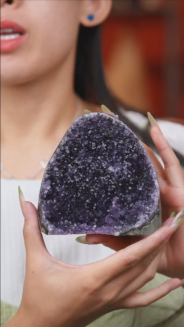 `未镶嵌水晶24多样性发其一/