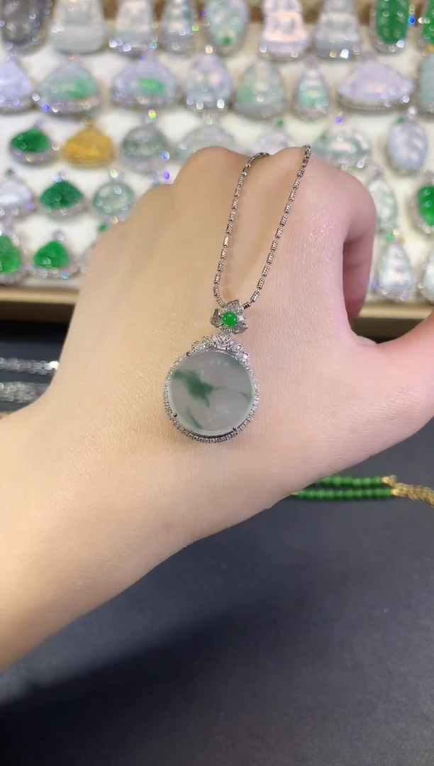 吊坠(不含链)18K金镶嵌翡翠22-圆牌（不含链和扣