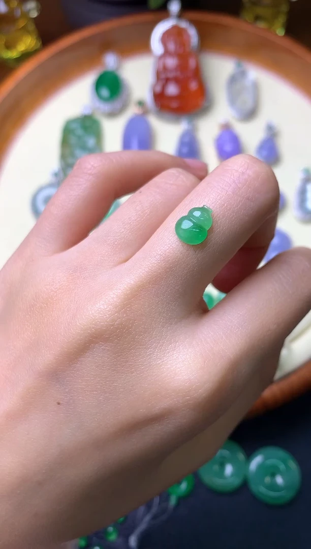 【闪购商品】定制翡翠未镶嵌裸石（镶嵌定制）