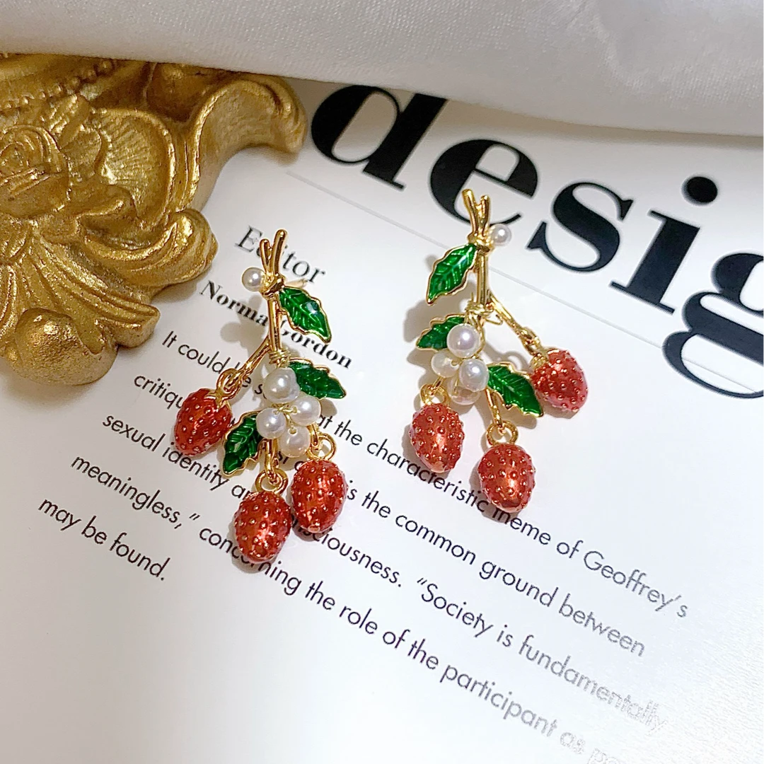 铜合金耳饰 红色荔枝油画气质耳环小众百搭耳饰