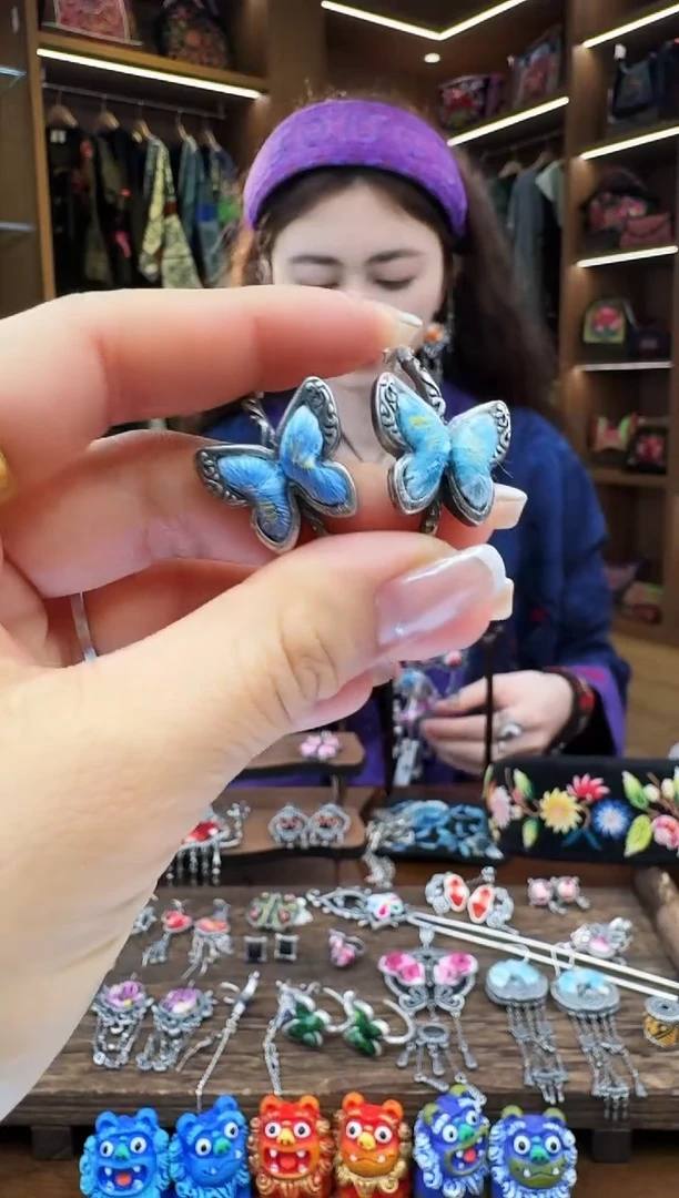 【闪购商品】织绣188黔东南苗族刺绣