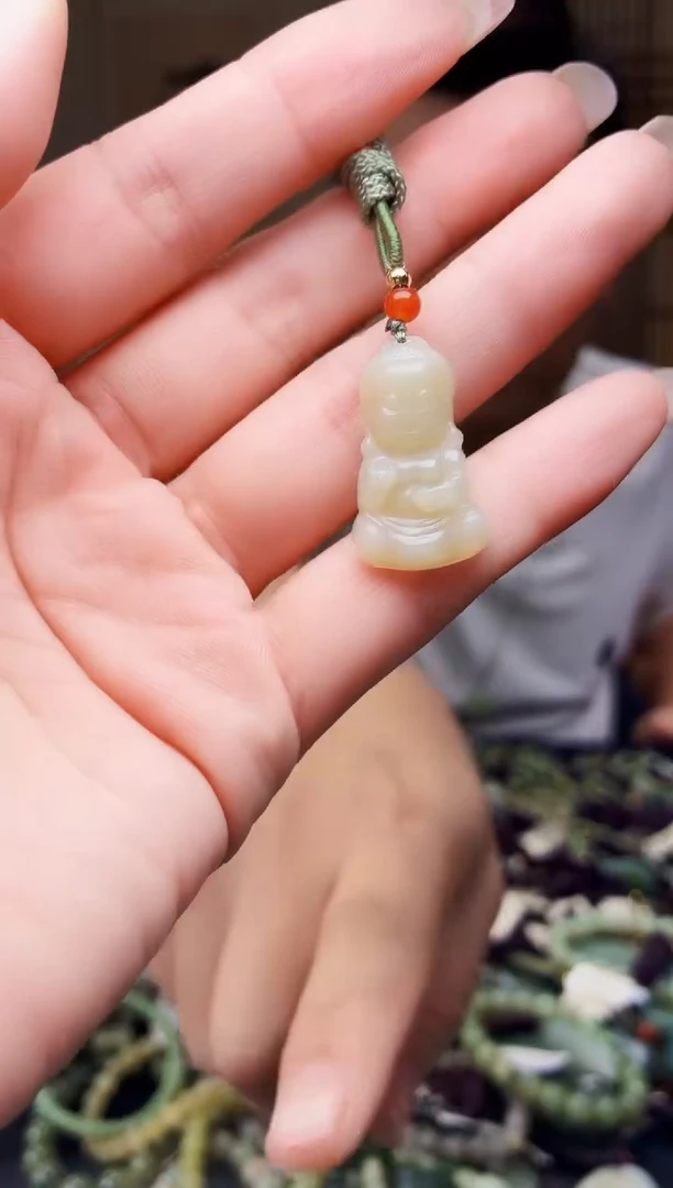 颈饰未镶嵌和田玉多样性发货，拍一发一