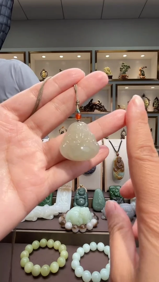 颈饰未镶嵌和田玉多样性发货1