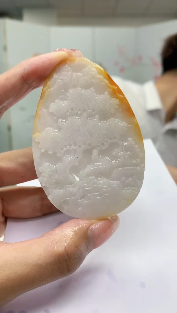 【闪购商品】定制翡翠未镶嵌4868MM-毛货挂件54