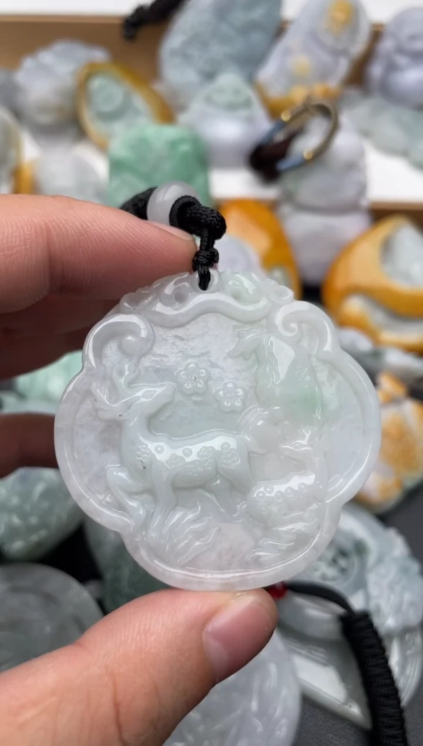 吊坠(不含链)未镶嵌翡翠1