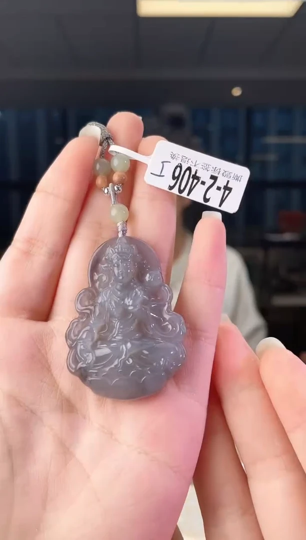 颈饰未镶嵌和田玉观音 406