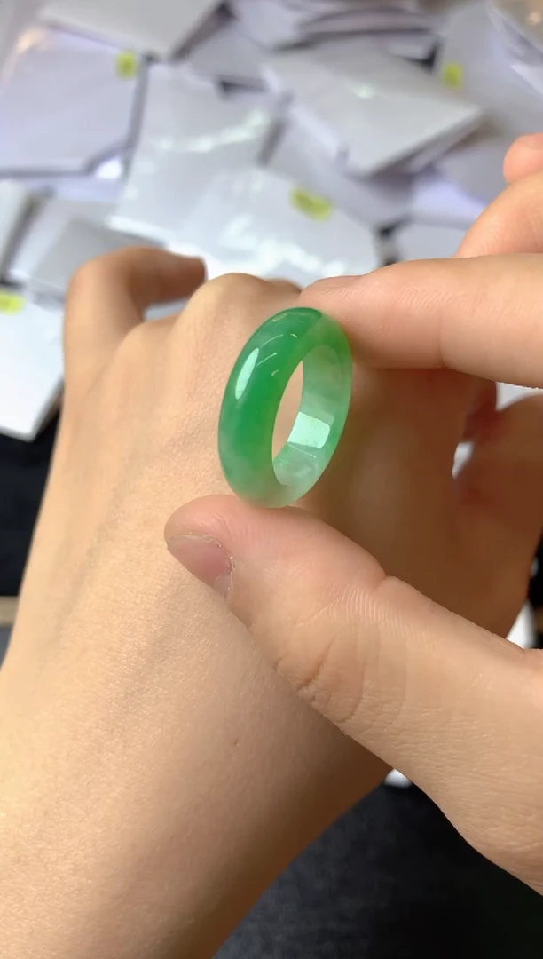 未镶嵌定制翡翠楠****～戒圈