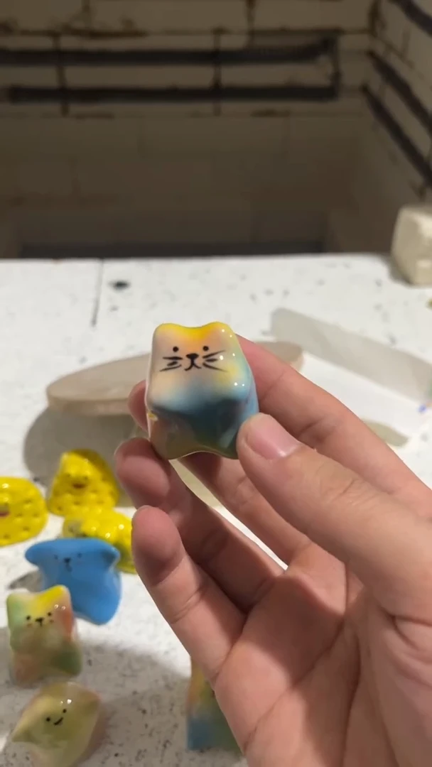 【闪购商品】摆件214手工微瑕陶瓷摆件