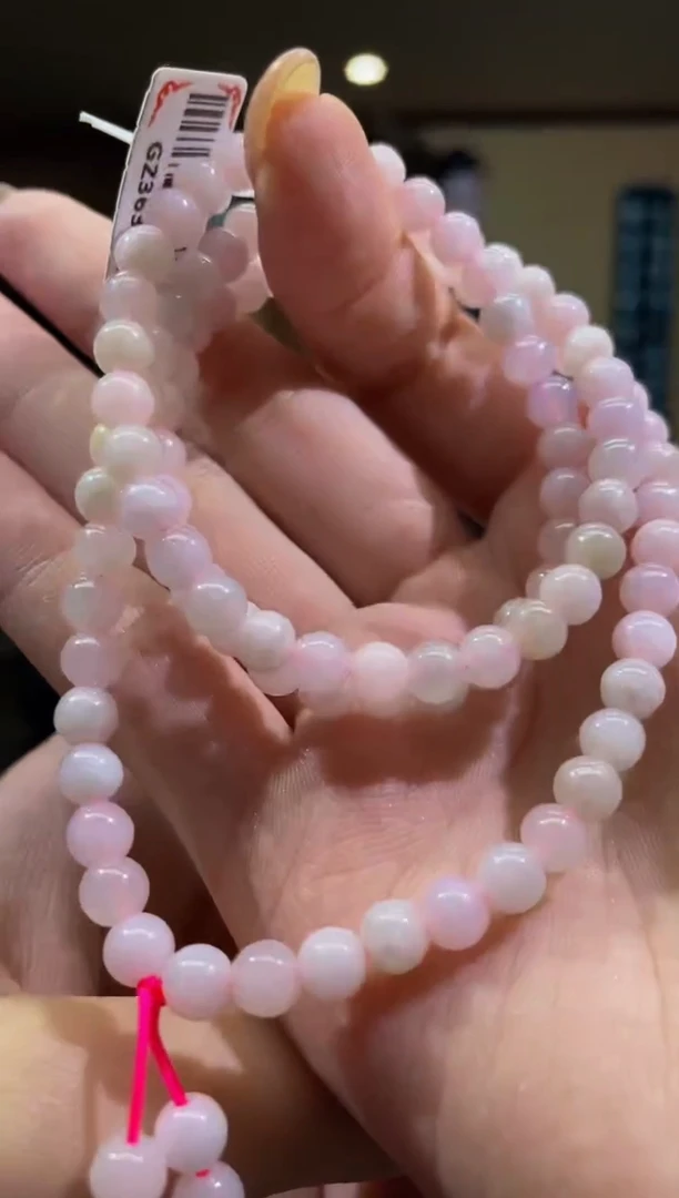 翡翠未镶嵌颈饰MFC042999