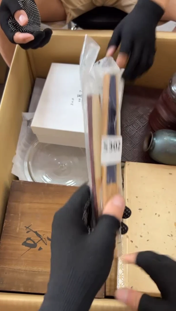 瓷片?***兰302中古商品，谨慎参拍