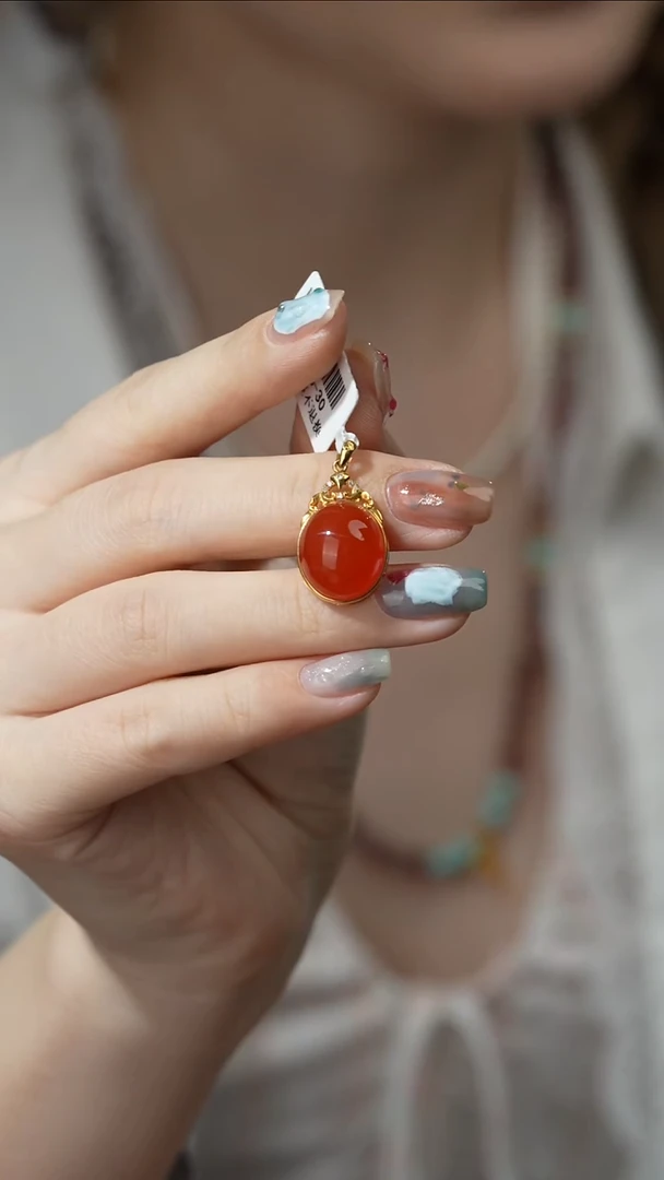 南红玛瑙吊坠18K金镶嵌E15（多样性发一件）