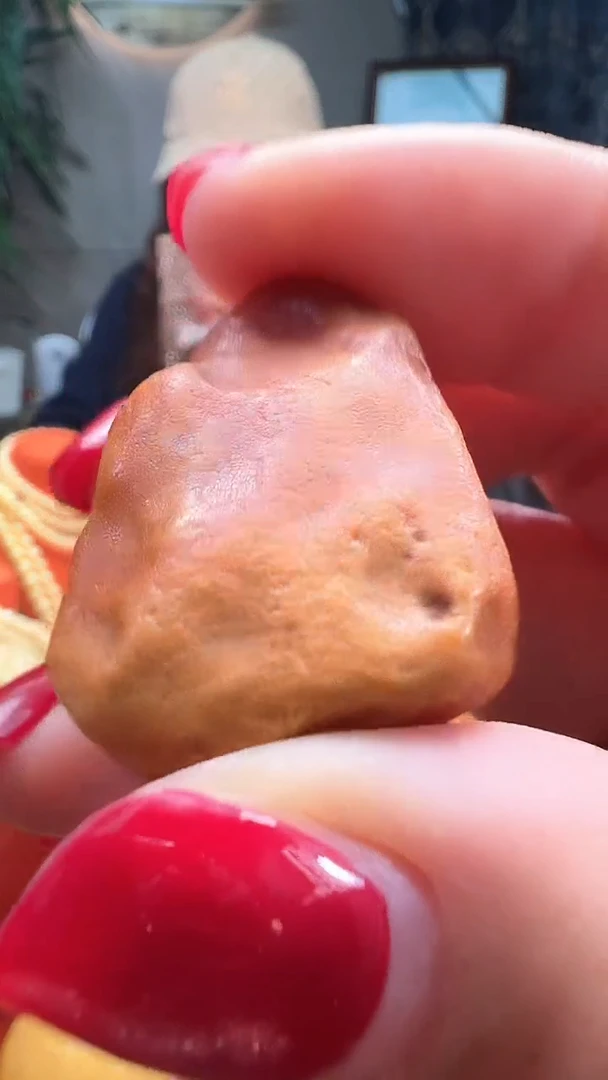 蜜蜡颈饰未镶嵌蜜蜡全皮吊坠