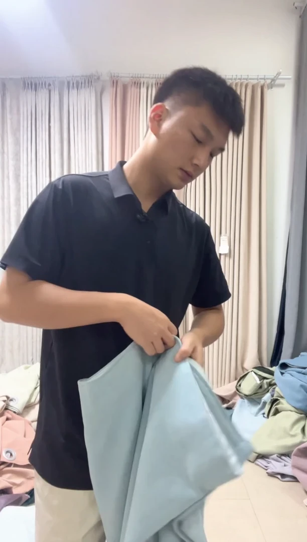 布501 宽3米高2.7打孔蓝