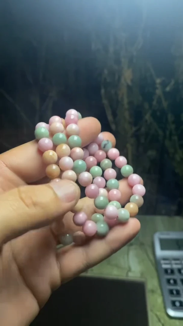 1124   精美手串