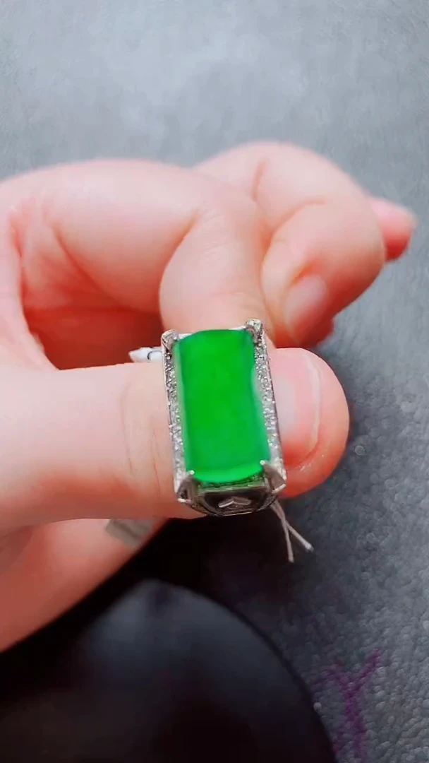 翡翠戒指银S925镶嵌翡翠