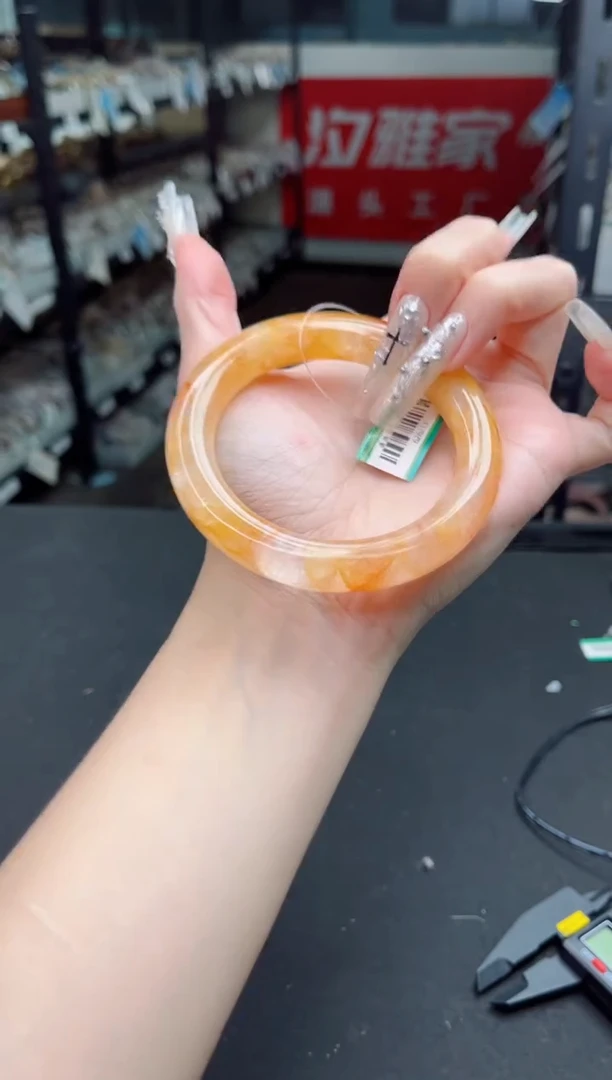 水晶手镯未镶嵌60圈626213