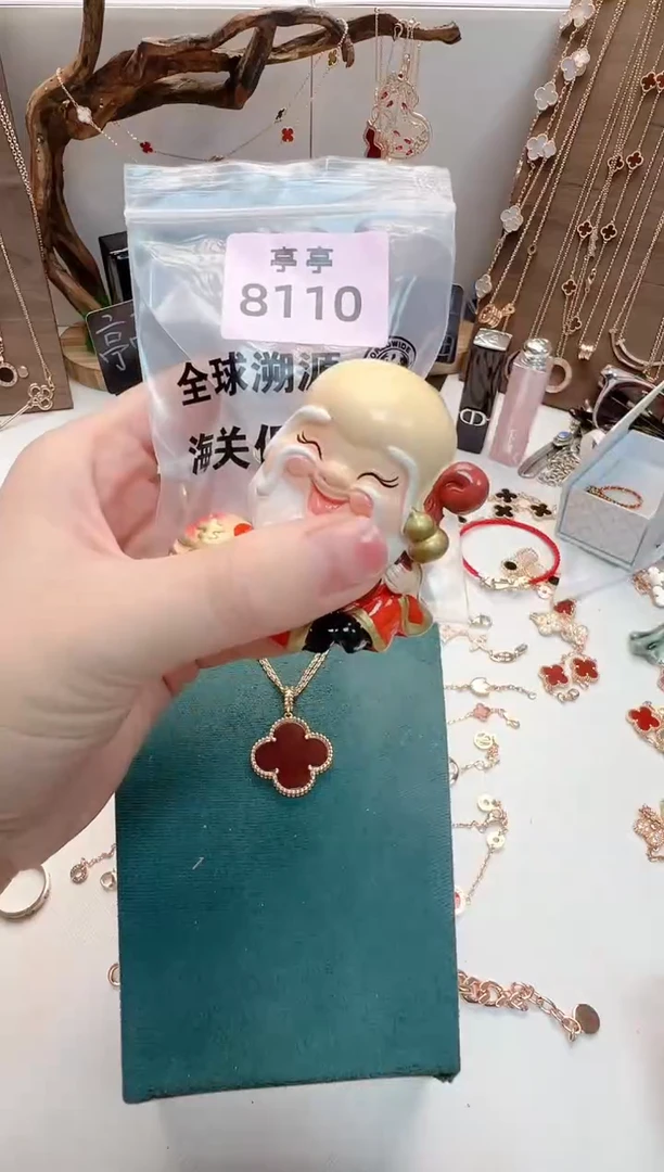 华禄甄选阁亭亭总铺