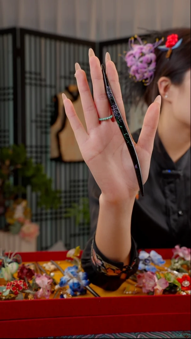 刺绣旺***舒非遗苏绣绒花
