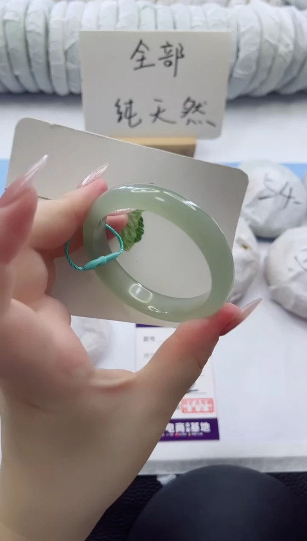 未镶嵌手镯石英质玉多样性发货C92