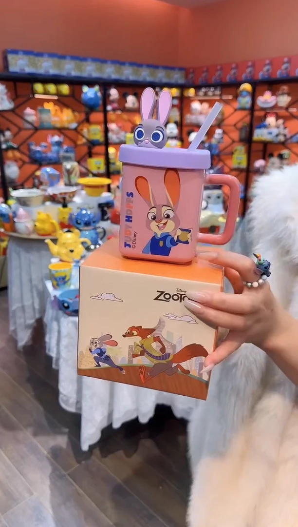 瓷片@@疯狂动物城兔子警官四方陶瓷吸管杯