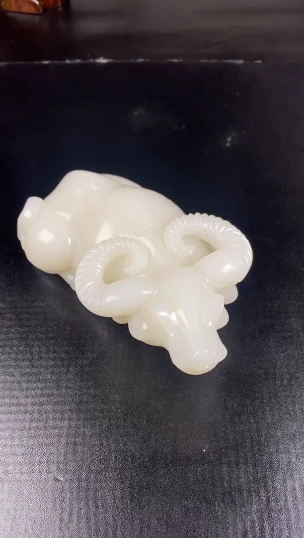 未镶嵌和田玉挂件1