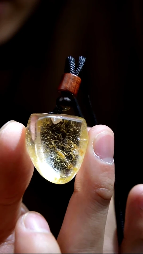 吊坠(赠链)未镶嵌水晶水晶