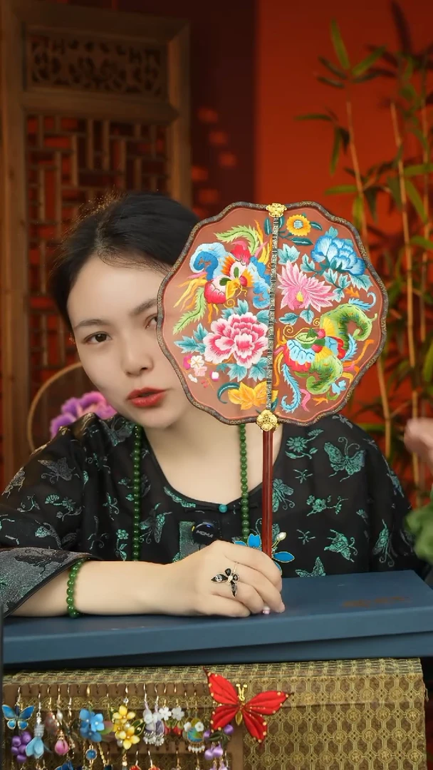 刺绣非遗苏绣紫竹团扇（不带扇盒）