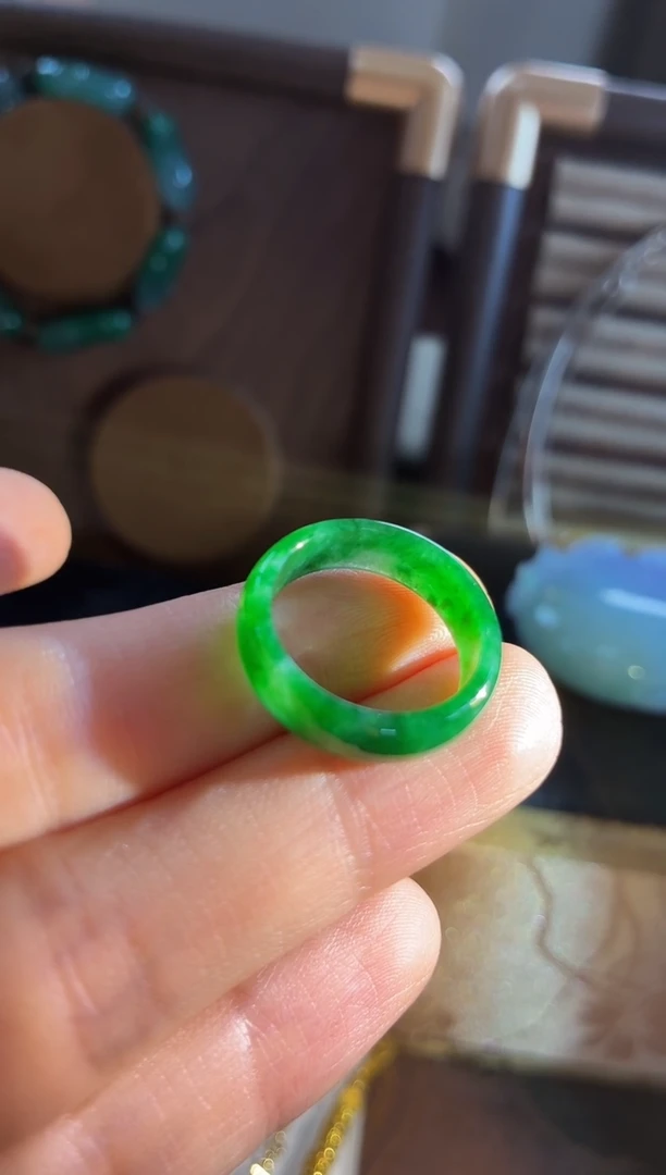 未镶嵌戒指翡翠戒指13