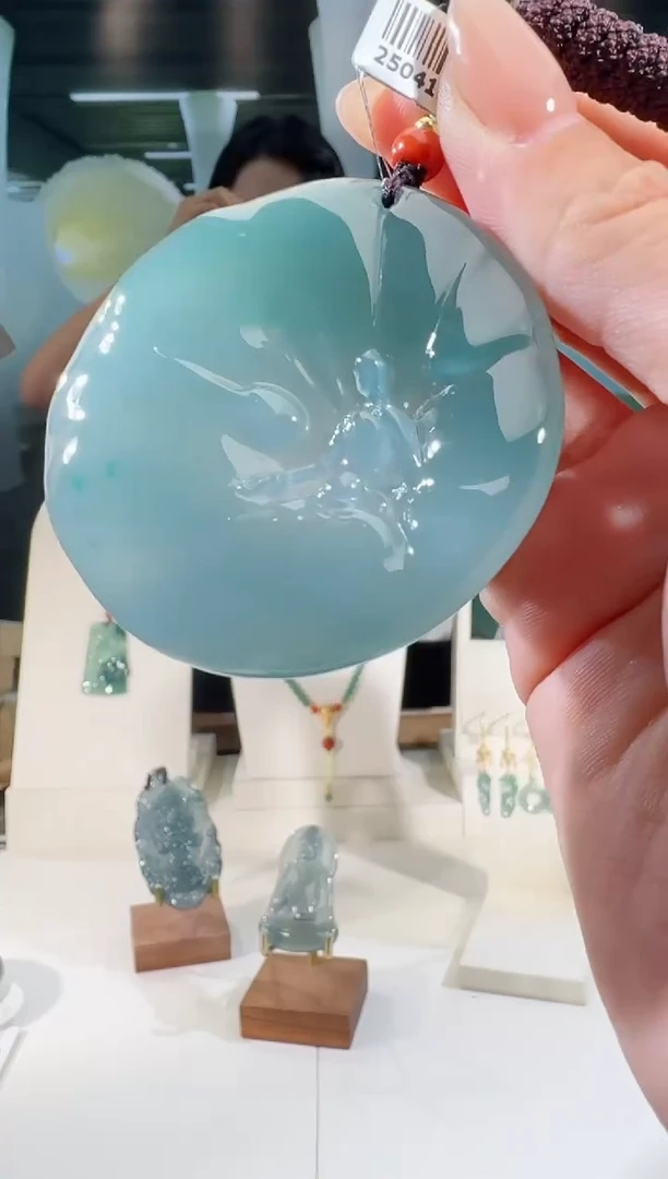 翡翠未镶嵌吊坠(不含链)悟道