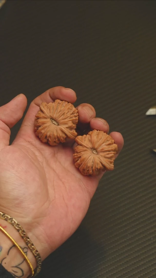 山*丶摇摆的像四座楼的磨盘41